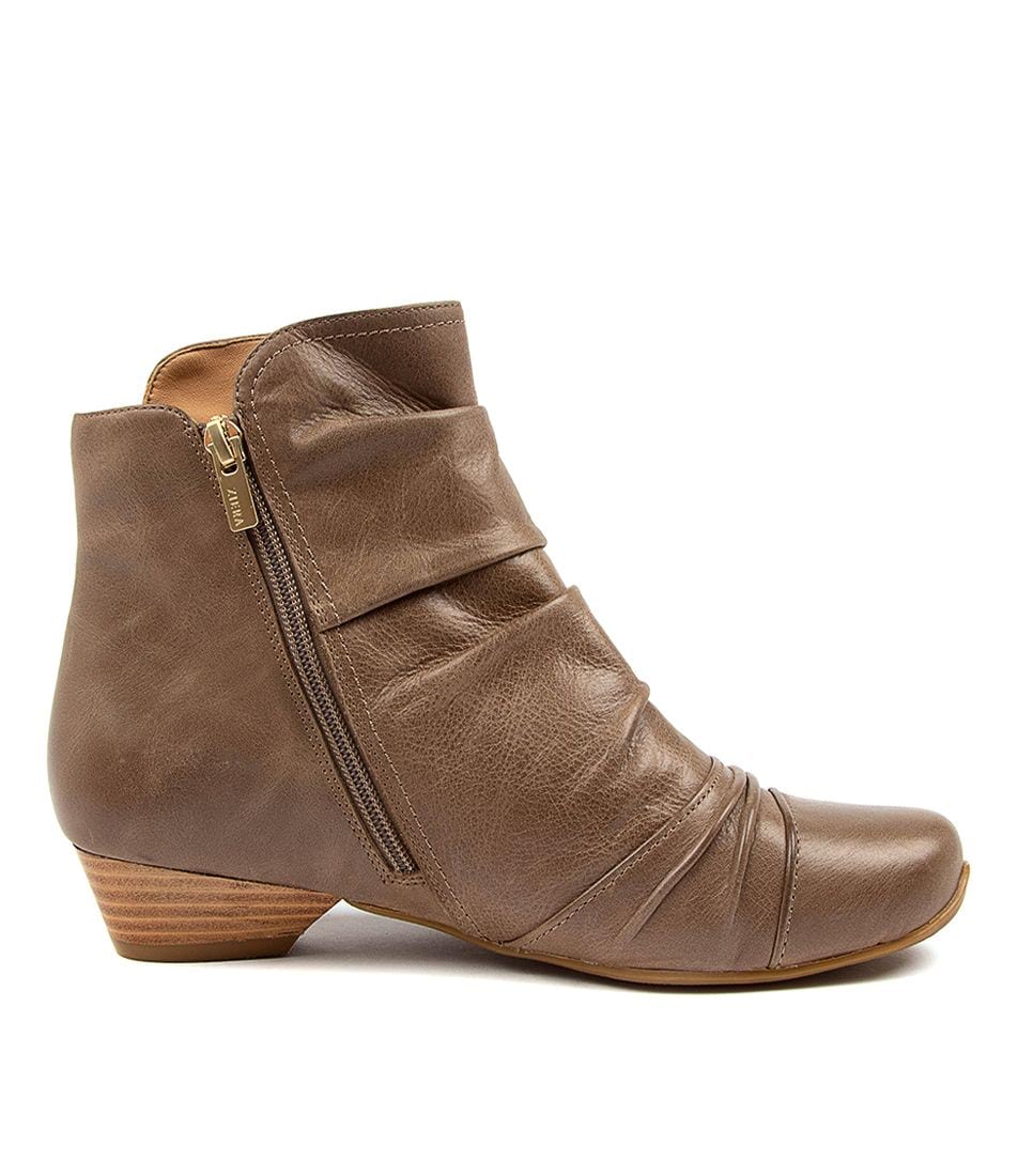 Grey Brown Women Ziera Camryn (Extra Wide) Boots | Z-408572